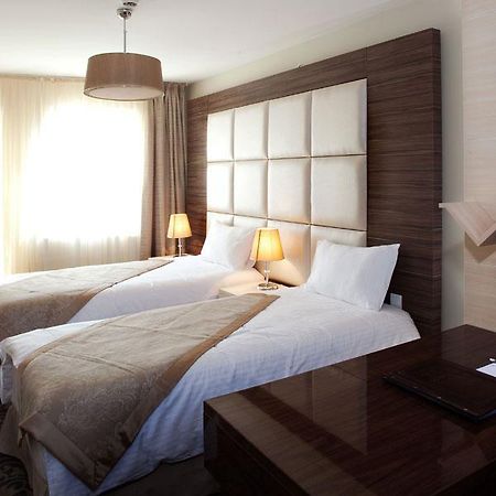 איסטמבול Derpa Hotel מראה חיצוני תמונה