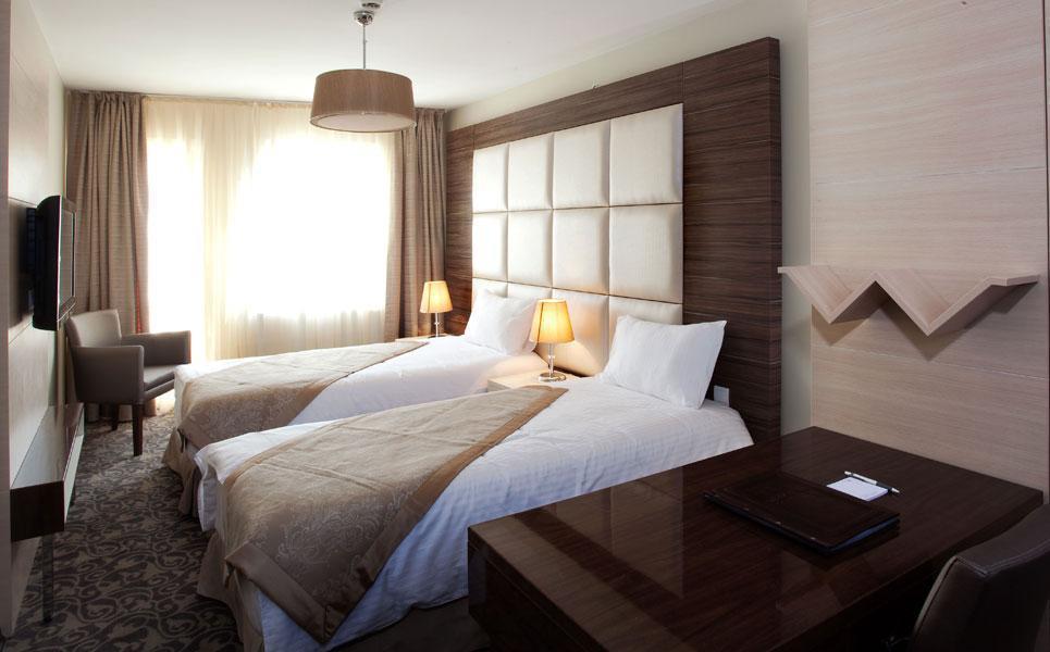 איסטמבול Derpa Hotel מראה חיצוני תמונה