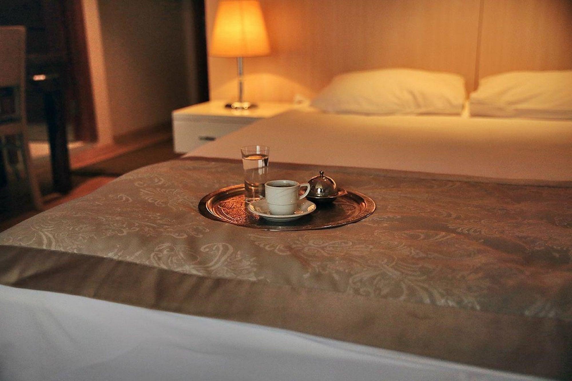 איסטמבול Derpa Hotel מראה חיצוני תמונה