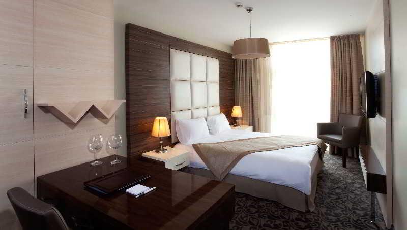 איסטמבול Derpa Hotel מראה חיצוני תמונה