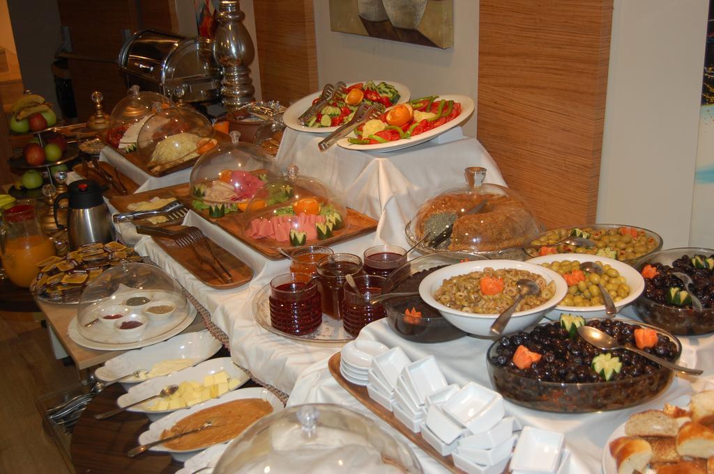 איסטמבול Derpa Hotel מראה חיצוני תמונה