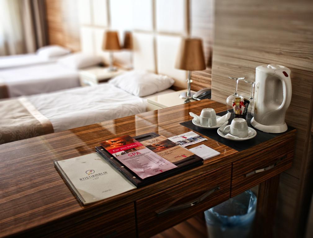 איסטמבול Derpa Hotel מראה חיצוני תמונה
